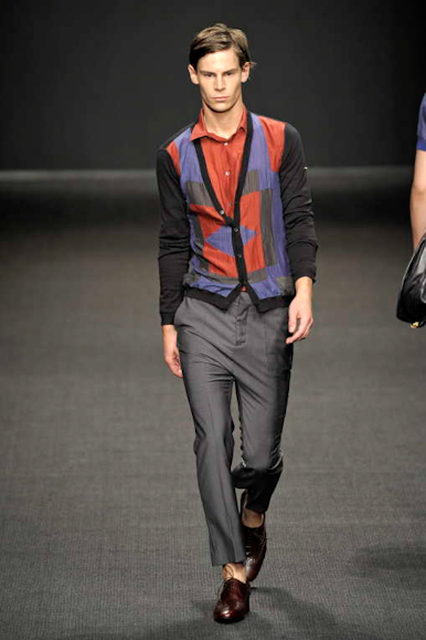 desfiles-fendi-milaoverao2009menrtw-119