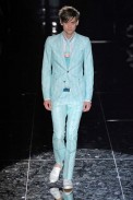 desfiles-gucci-milaoverao2009menrtw-100