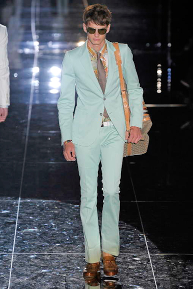 desfiles-gucci-milaoverao2009menrtw-104