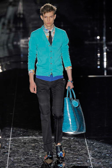 desfiles-gucci-milaoverao2009menrtw-105
