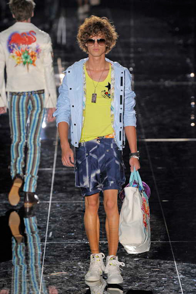desfiles-gucci-milaoverao2009menrtw-127