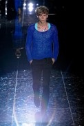 desfiles-gucci-milaoverao2009menrtw-134