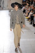 desfiles-anndemeulemeester-parisverao2009menrtw-107