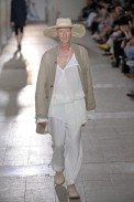 desfiles-anndemeulemeester-parisverao2009menrtw-120