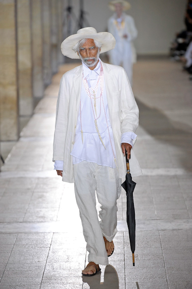 desfiles-anndemeulemeester-parisverao2009menrtw-128