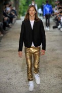 desfiles-diorhommes-parisverao2009menrtw-107