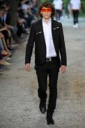 desfiles-diorhommes-parisverao2009menrtw-111