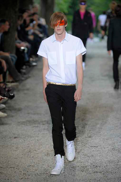 desfiles-diorhommes-parisverao2009menrtw-112