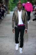 desfiles-diorhommes-parisverao2009menrtw-116