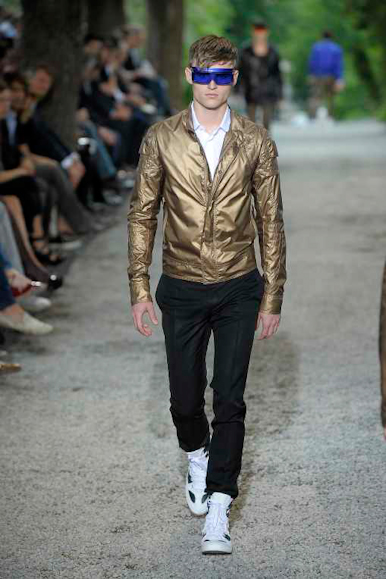 desfiles-diorhommes-parisverao2009menrtw-120