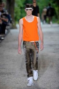 desfiles-diorhommes-parisverao2009menrtw-123