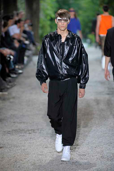desfiles-diorhommes-parisverao2009menrtw-125