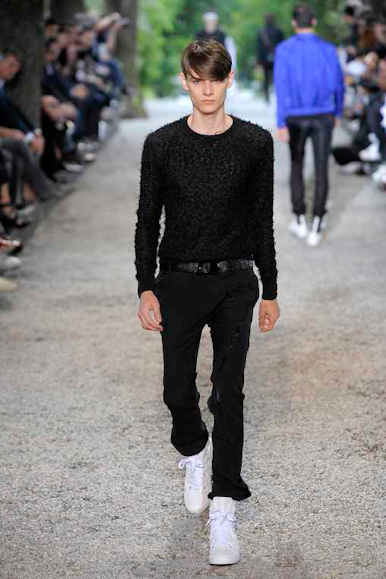 desfiles-diorhommes-parisverao2009menrtw-131