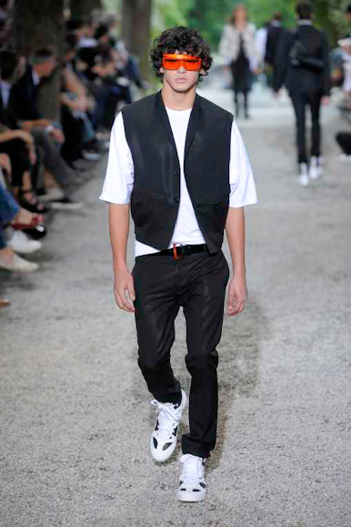 desfiles-diorhommes-parisverao2009menrtw-137