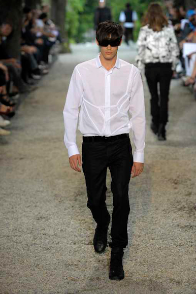 desfiles-diorhommes-parisverao2009menrtw-139