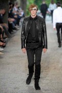 desfiles-diorhommes-parisverao2009menrtw-140