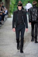 desfiles-diorhommes-parisverao2009menrtw-141