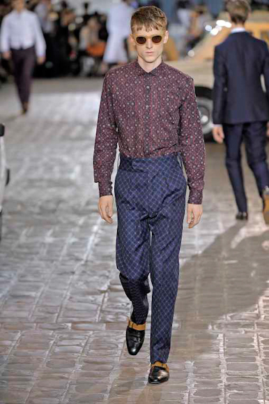 desfiles-dvn-parisverao2009menrtw-104