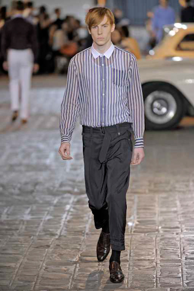 desfiles-dvn-parisverao2009menrtw-109