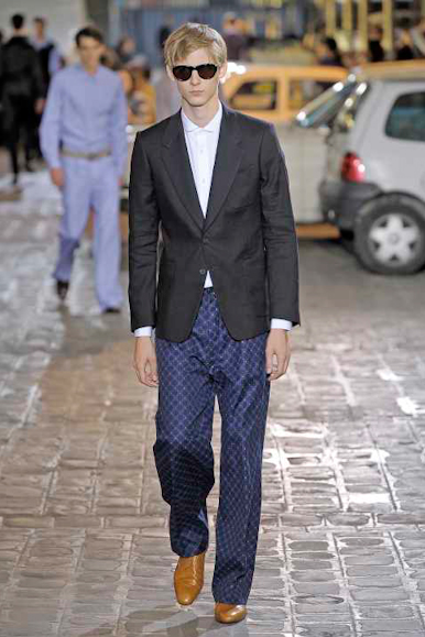 desfiles-dvn-parisverao2009menrtw-110