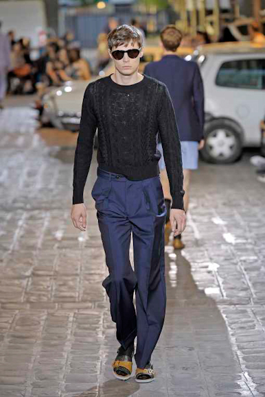 desfiles-dvn-parisverao2009menrtw-120