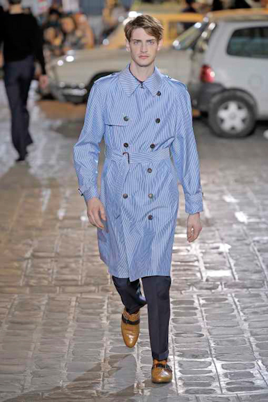 desfiles-dvn-parisverao2009menrtw-121