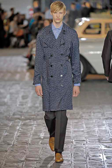 desfiles-dvn-parisverao2009menrtw-129