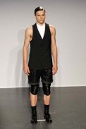desfiles-givenchy-parisverao2009menrtw-101