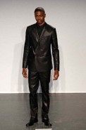 desfiles-givenchy-parisverao2009menrtw-105