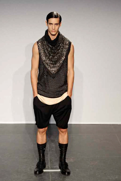 desfiles-givenchy-parisverao2009menrtw-109
