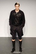 desfiles-givenchy-parisverao2009menrtw-114