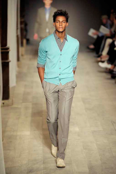 desfiles-hermes-parisverao2009menrtw-102
