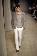 desfiles-hermes-parisverao2009menrtw-104