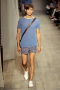 desfiles-hermes-parisverao2009menrtw-117