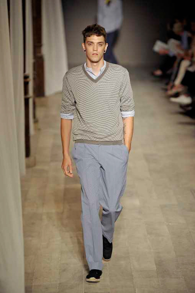 desfiles-hermes-parisverao2009menrtw-122