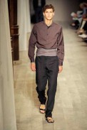 desfiles-hermes-parisverao2009menrtw-140