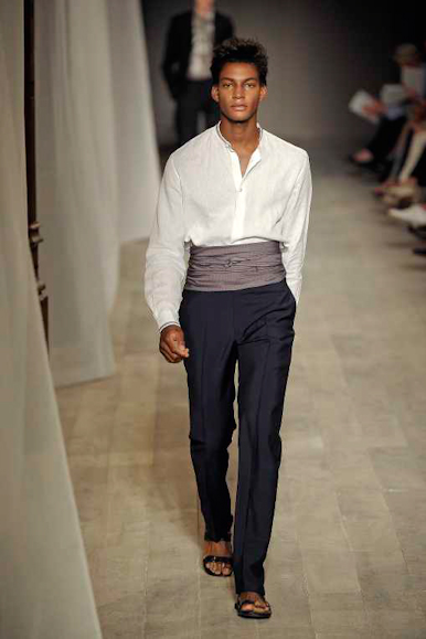 desfiles-hermes-parisverao2009menrtw-142