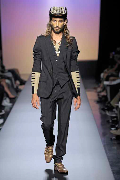 desfiles-jpgaultier-parisverao2009menrtw-100