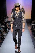 desfiles-jpgaultier-parisverao2009menrtw-102