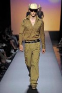 desfiles-jpgaultier-parisverao2009menrtw-109