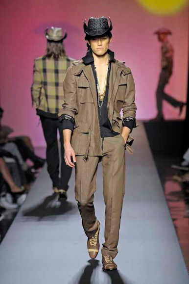 desfiles-jpgaultier-parisverao2009menrtw-115