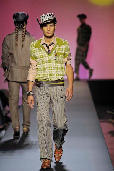 desfiles-jpgaultier-parisverao2009menrtw-116