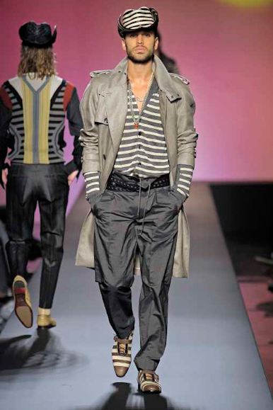 desfiles-jpgaultier-parisverao2009menrtw-124