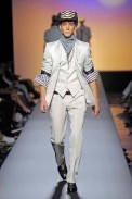 desfiles-jpgaultier-parisverao2009menrtw-133