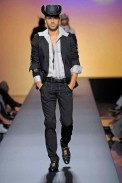 desfiles-jpgaultier-parisverao2009menrtw-148