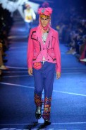 desfiles-jgalliano-parisverao2009menrtw-102