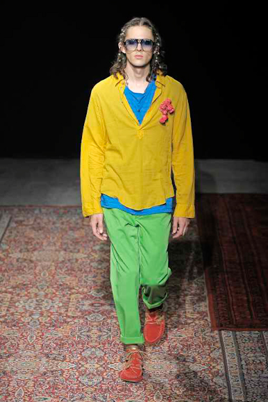 desfiles-kenzo-parisverao2009menrtw-107