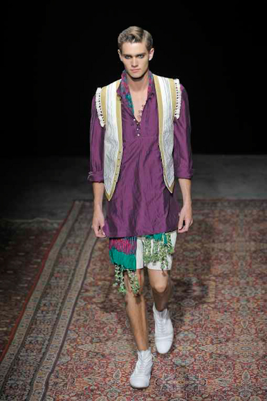 desfiles-kenzo-parisverao2009menrtw-110