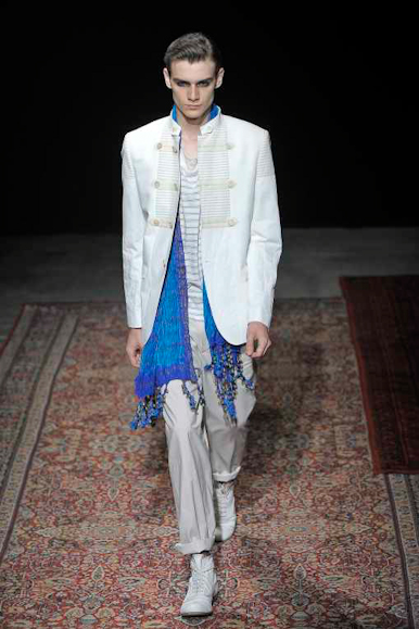 desfiles-kenzo-parisverao2009menrtw-111