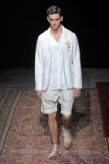 desfiles-kenzo-parisverao2009menrtw-116
